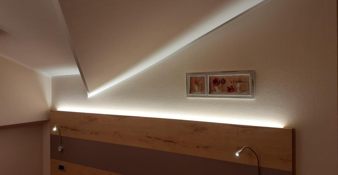 Hotel Des Alpes カスティオーネ・デッラ・プレゾラーナ エクステリア 写真